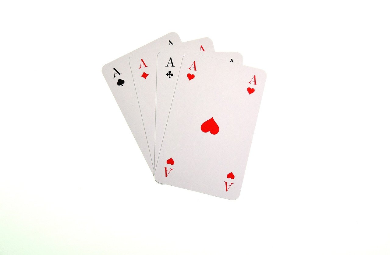 playing cards, aces, heart-3222609.jpg